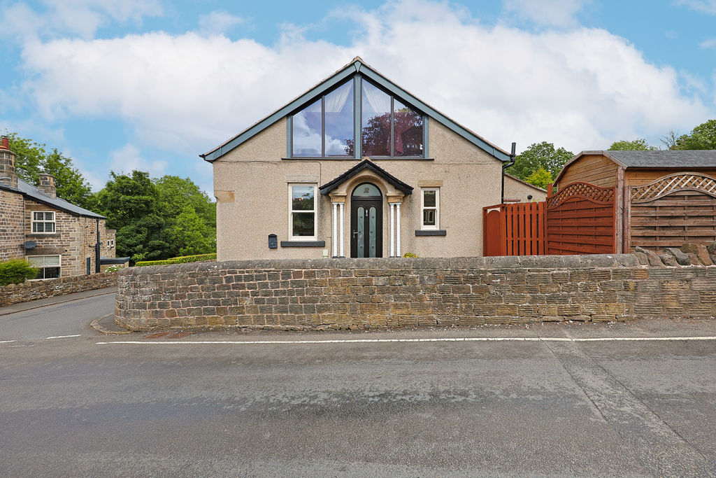 Riverside Crescent Holymoorside